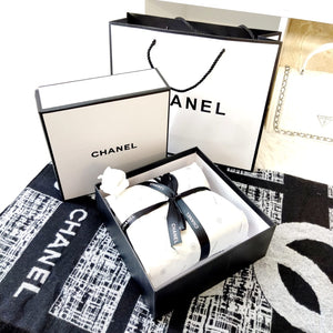 Bufanda Chanel J-50- ropa